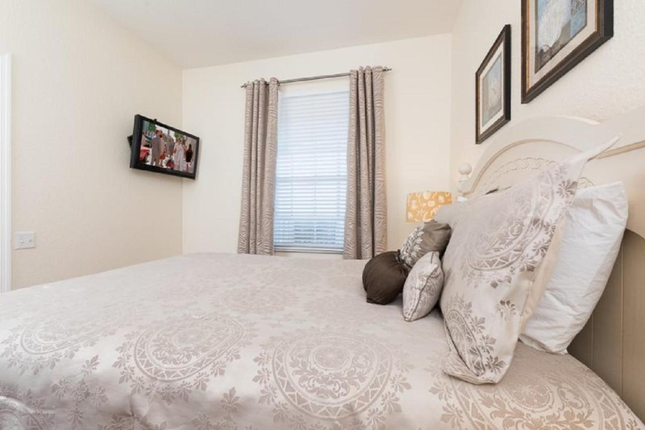 Luxurious Condo - Just 2 Miles From Disney #404 Орландо Екстериор снимка